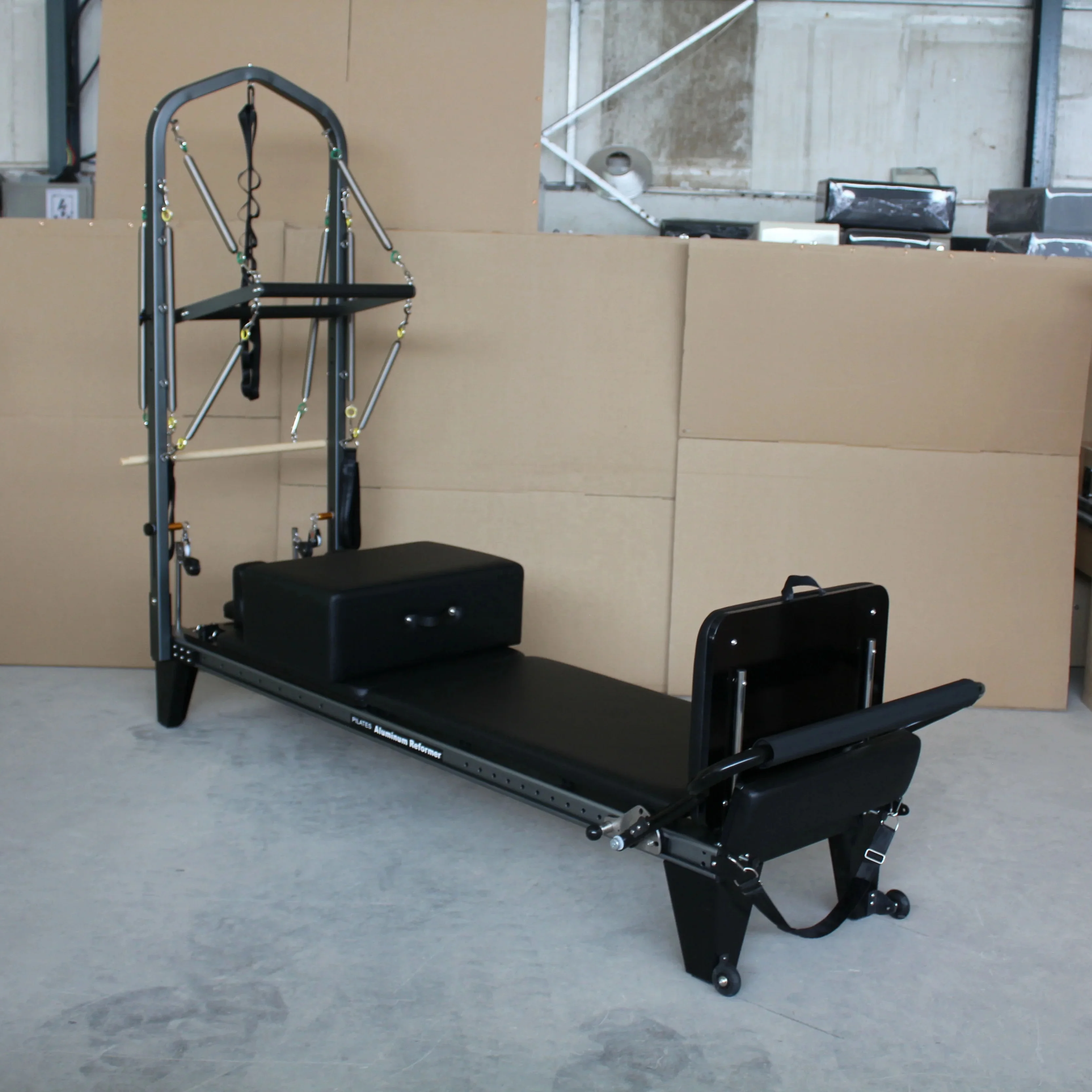 -Aluminum Half Trapeze Studio  - огляд і ціна Pilates Reformer Spring
